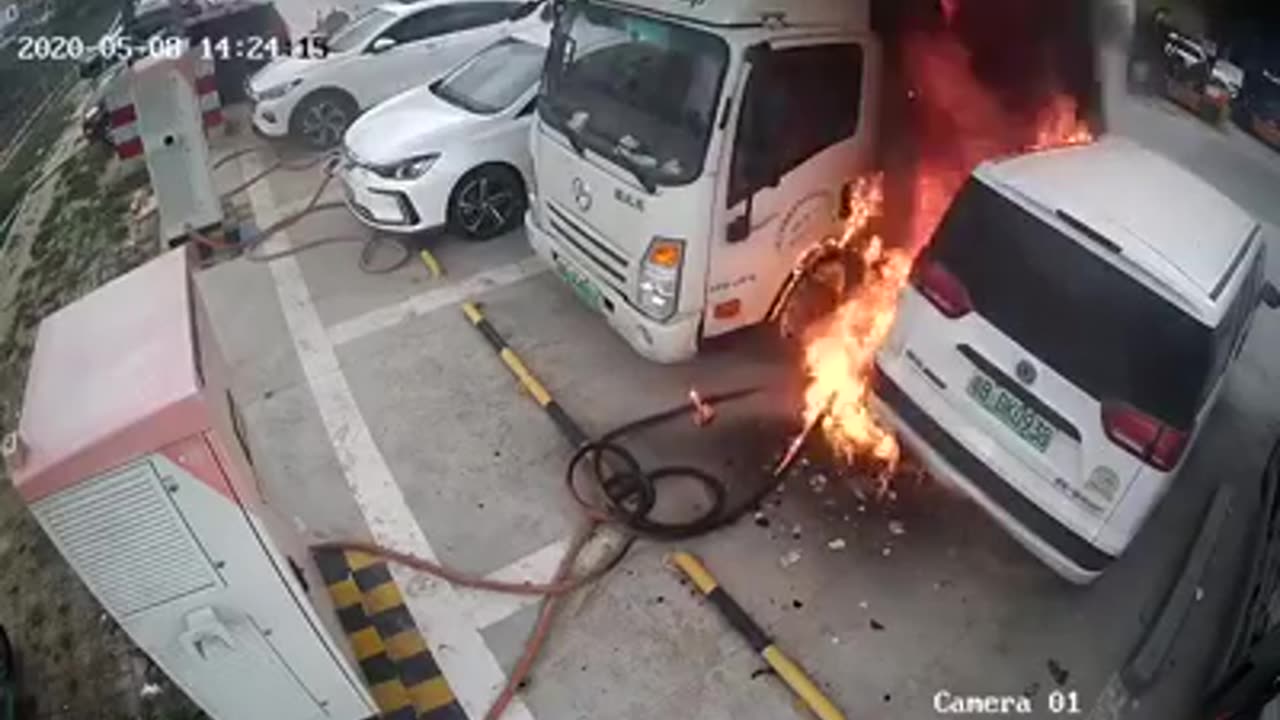 Wie ein ladendes E-Auto zum Verbrenner wird