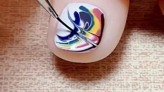 Easy and quick nail art