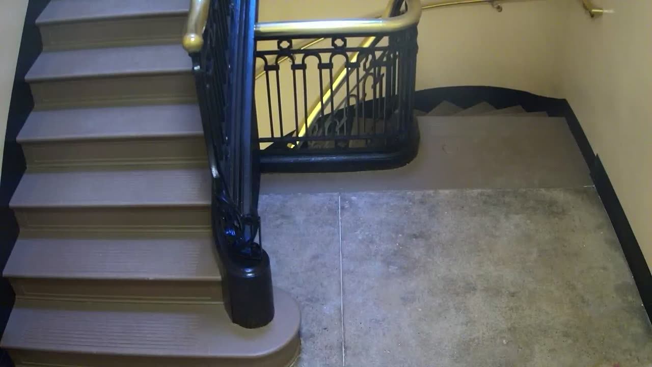 5189CHOB04Stair3_2021-01-06_09h00min02s410ms.mp4