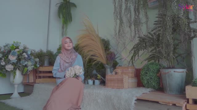 God...God Aghitsna - Veve Zulfikar ( Official Music Video )