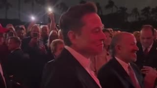 Elon Musk Makes His Move, Gives FUNNY Response To Question