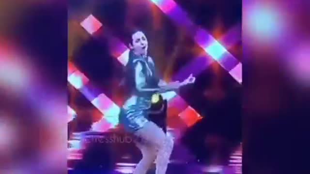 Funny Hot Dance of India