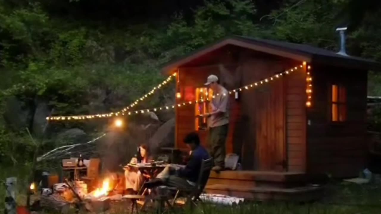 NIGHT CAMPING