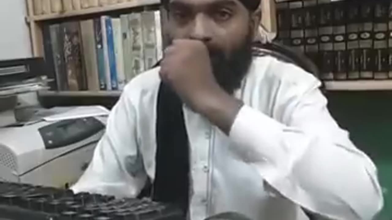 KT100 - مرزا غلام قادیانی کے غیر محرم عورتوں سے ٹھرک بازی کے نمونے