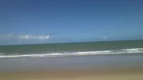 A view of the open sea on the beach, very extensive around the coast [Nature & Animals]