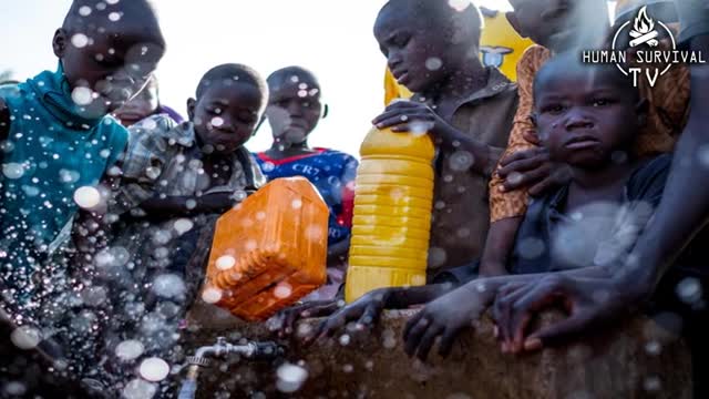 CÓMO TRATAR Y ALMACENAR EL AGUA DURANTE UNA EMERGENCIA