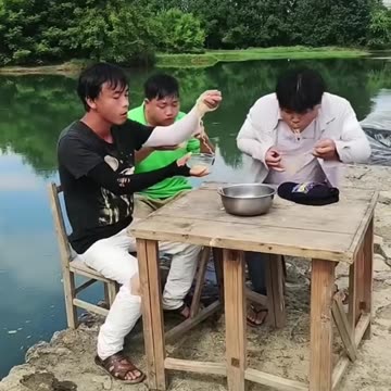 So funny video china mini wood toy woodworking art skill wood hand Crafts