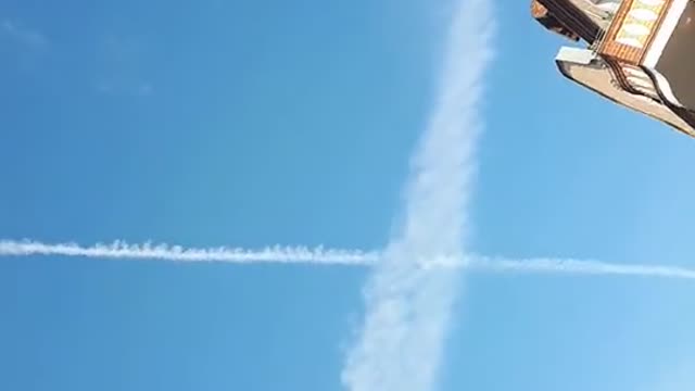 Himmel in Berlin am 17.08.2022 um 7:50 Uhr