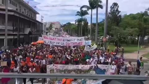 Grande manifestation à Nouméa en Nouvelle Calédonie Covid 19 Plandemie Coronavirus