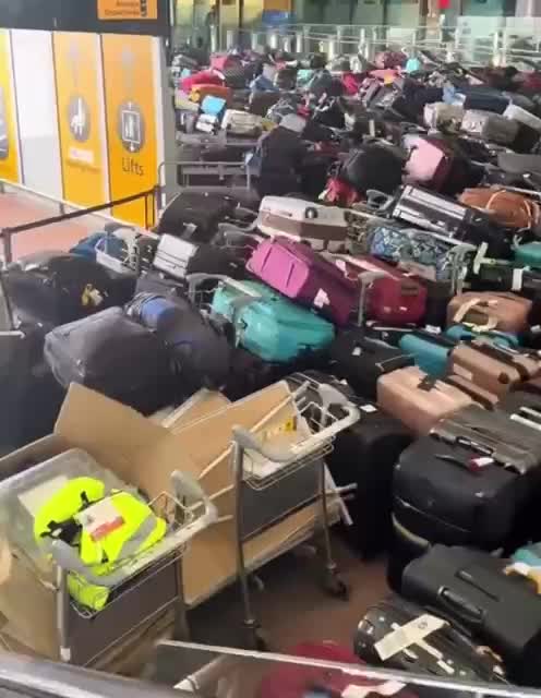 BAGGAGE CLAIM - You Worried????