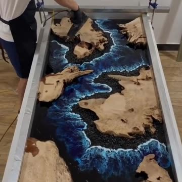 Black Sand Beach Maui | DIY Epoxy resin table