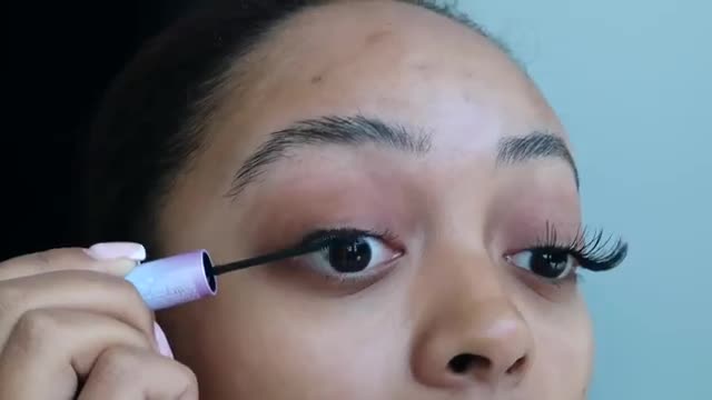 DIY Lash Extensions at home - Falscara tutorial with tips for beginners