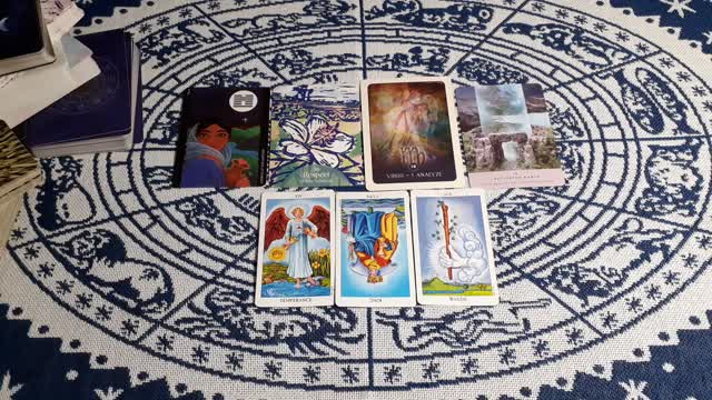 Collective tarot reading What you need to know (+ ask a Q get an answer)