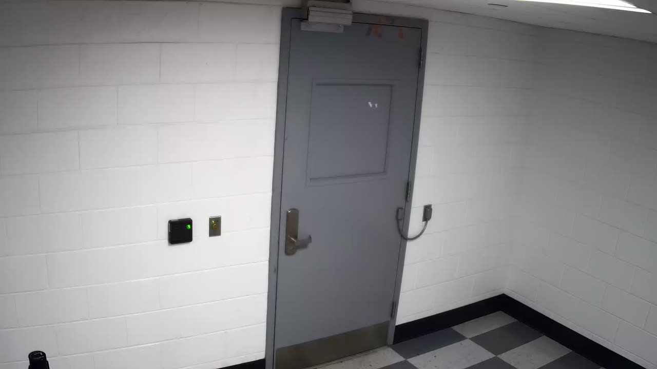 6147RHOBG3G301BExitSecuredSide_2021-01-06_21h40min03s377ms.mp4