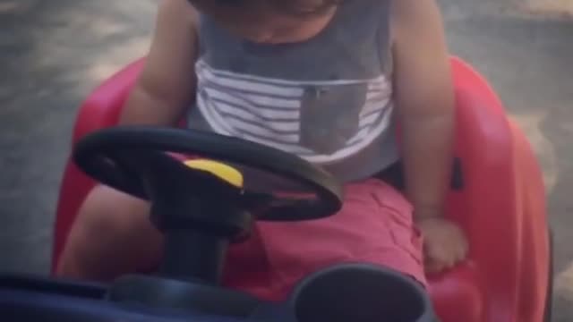 Collab copyright protection - toddler sleeps in car hits head