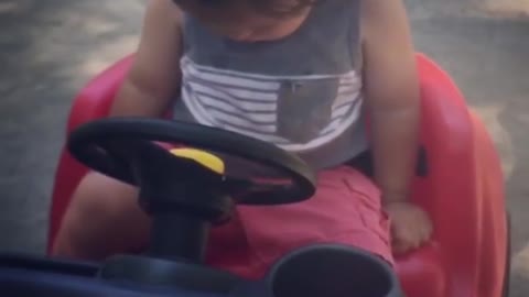 Collab copyright protection - toddler sleeps in car hits head