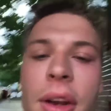 A man slams bodegas in New York