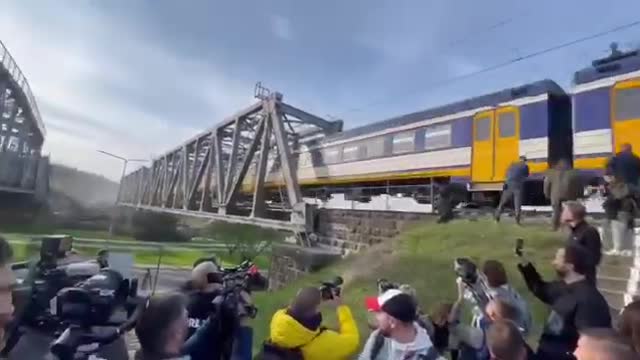 Resumption of rail services in Irpen