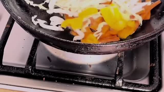 Fried instant noodles on the streets of Asia