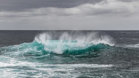 Video of pictures of the ocean
