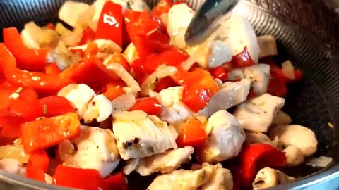 Add Sweet Peppers And Pasta