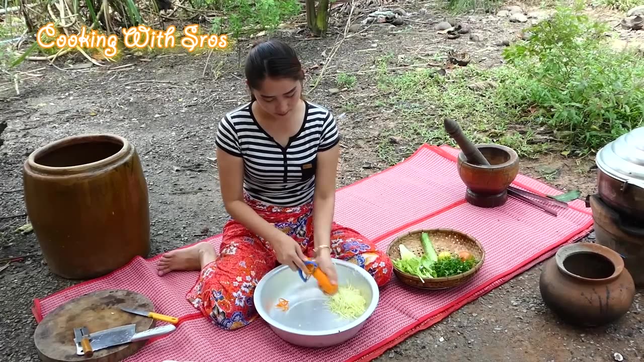 #Cooking a Delicious Horseshoe Crab Salad - Cooking Horseshoe Crab - Cooking With Sros#