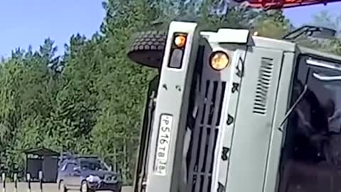 Truck Fails Compilation ! Most idiots & Dangerous 2020 ! Crazy Truck Accident
