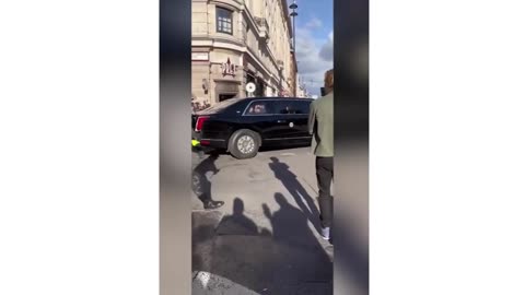 President Biden stuck in London traffic ahead of Queen's funeral