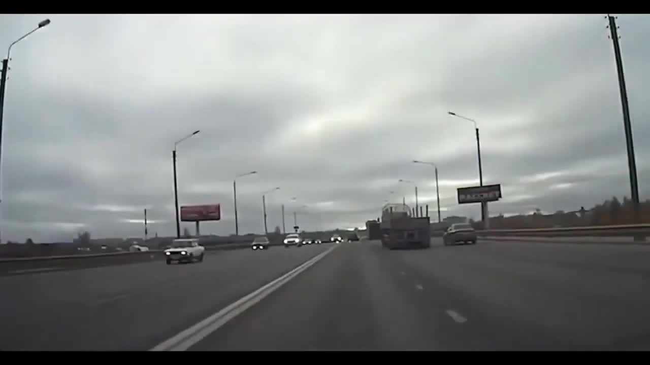 Crazy drivers filmed on a dash cam dash cam car crashes