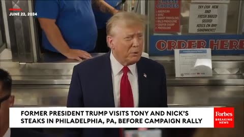 Trump Visits Famous Philly Cheesesteak Restaurant Before Philadelphia Campaign Rally