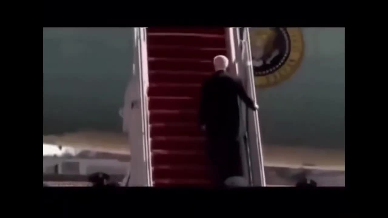President Biden and Trump Have Fun Golfing!