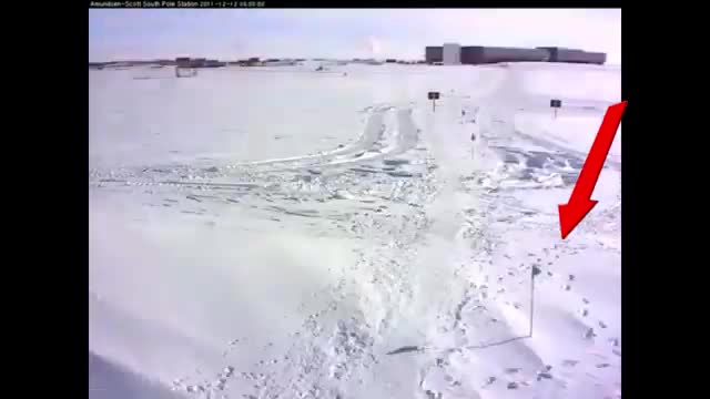 Timelapse du pôle sud Preuve que le Soleil ne dure pas 24h00 l'été en Antarctique