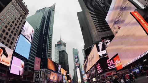 Breathtaking view of Times Square (right before COVID-19!)