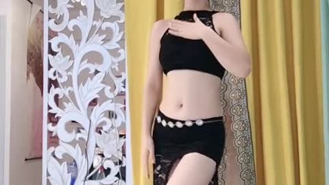 Belly dance, the so-called worries, all want to bend, want to make a difference, not smooth, you see