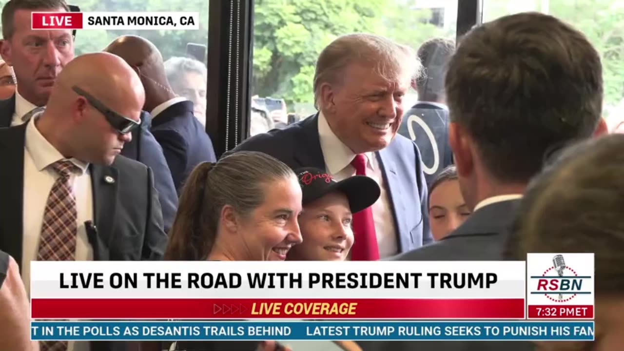 Trump stops at LA ice cream shop after speech in Anaheim