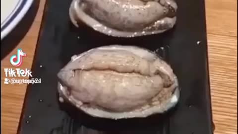Funny video must watch this how you deal with raw meat watch to see what happens