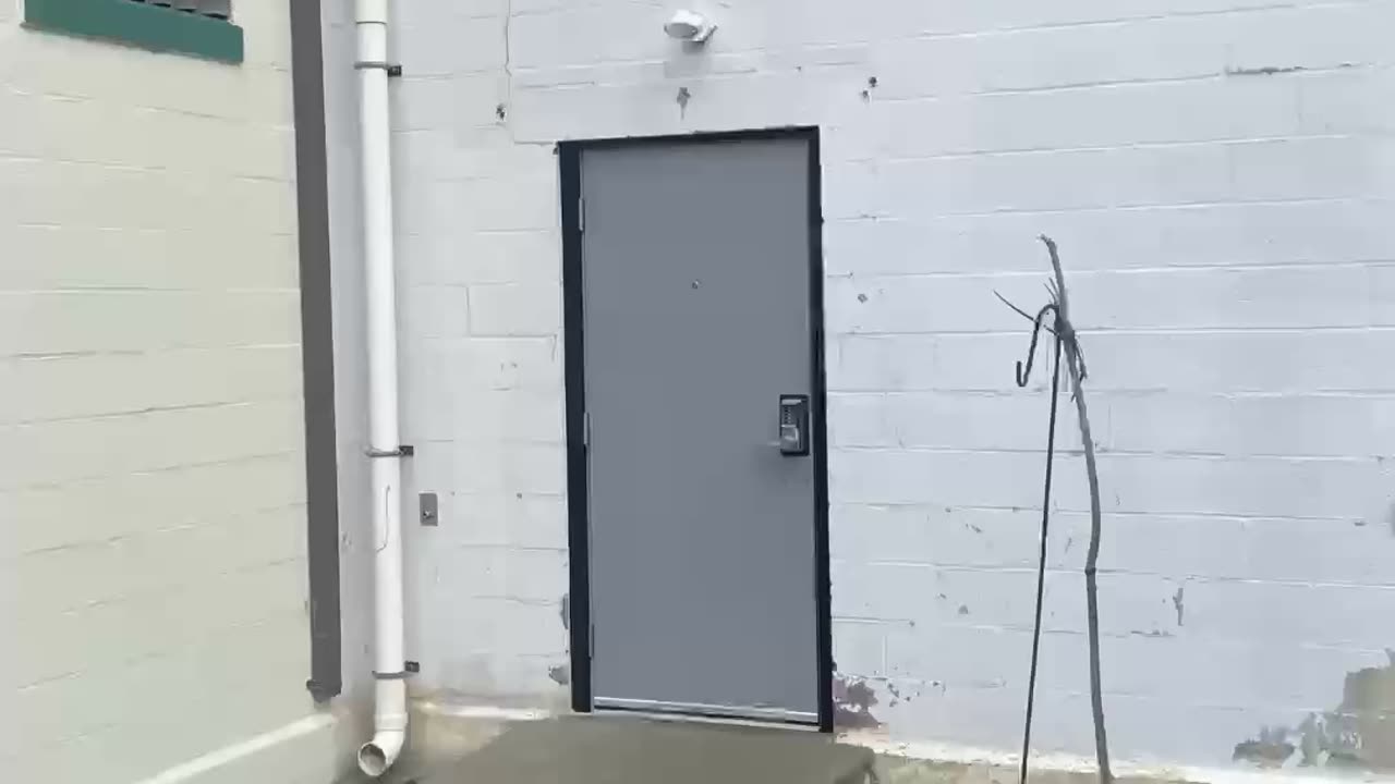 Time lapse - steel entry door.