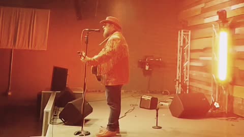 Rattlin' Bones (Rattlin' Chains) Live