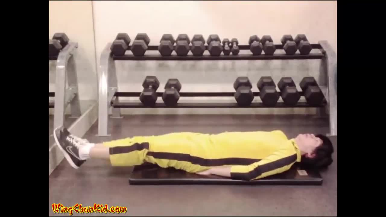 training to get six packs like bruce lee
