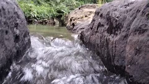 The most universal waterfall in Sri Lanka