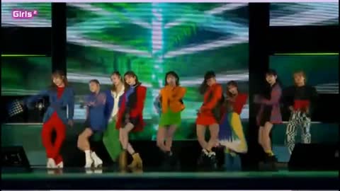 2022-05-14 Girls² performance GirlsAward 2022