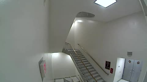 3148RHOB01Stair6_2021-01-06_07h00min01s767ms.mp4