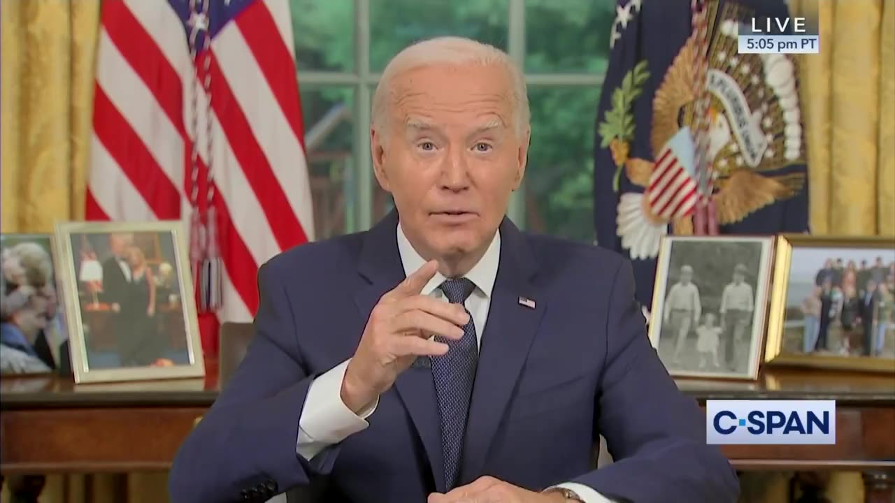 Biden Threatens To Fight At The BATTLE BOX🤣🤣🤣