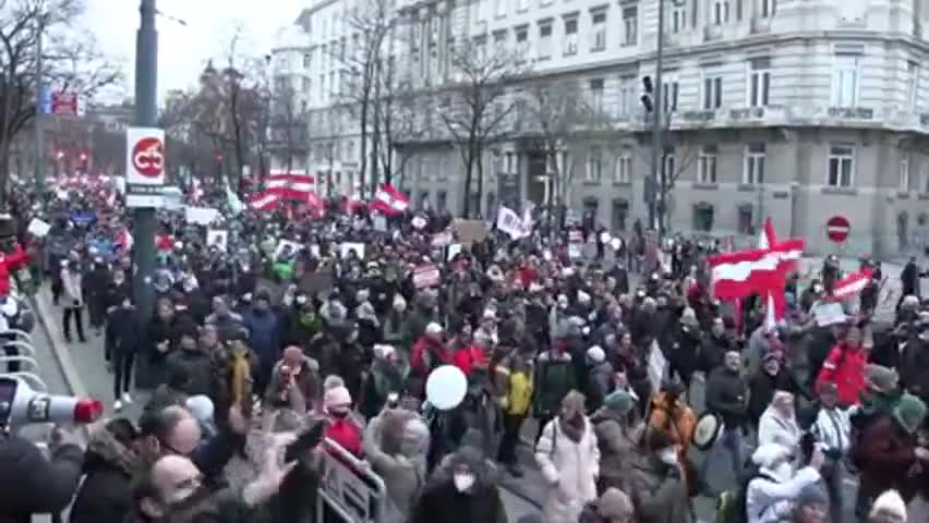 Austria | Vienna - Massive Protest Against Unlawful Vaxpass & Lockdowns