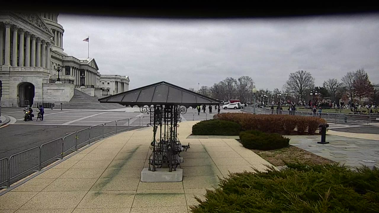 0675USCG00HousePlaza_2021-01-06_10h18min06s427ms.mp4