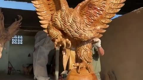 AMAZING WOOD CARVING - woodworking art #woodworkingart #shorts