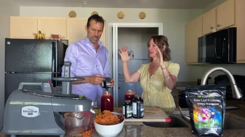 Dan And Dara Back Together Again Juicing For Beauty - Apr 19th 2022