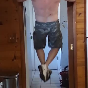 65 yr old bwtx11 reps 🎥THURSDAY OCT 5th Testing Pullup & Muscle recovery