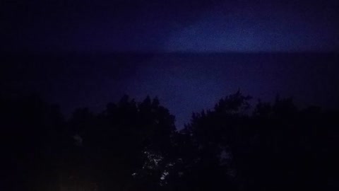 Fantastic thunderstorm, look at it how the sky shines