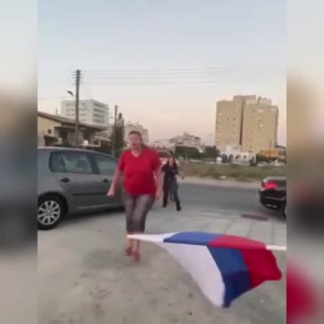 Allegedly Zelensky´s mother got arrested in Cyprus...